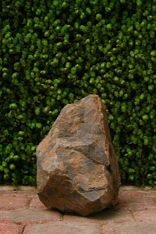 Garden Stone Ornaments: Elevate Your Outdoor Sanctuary